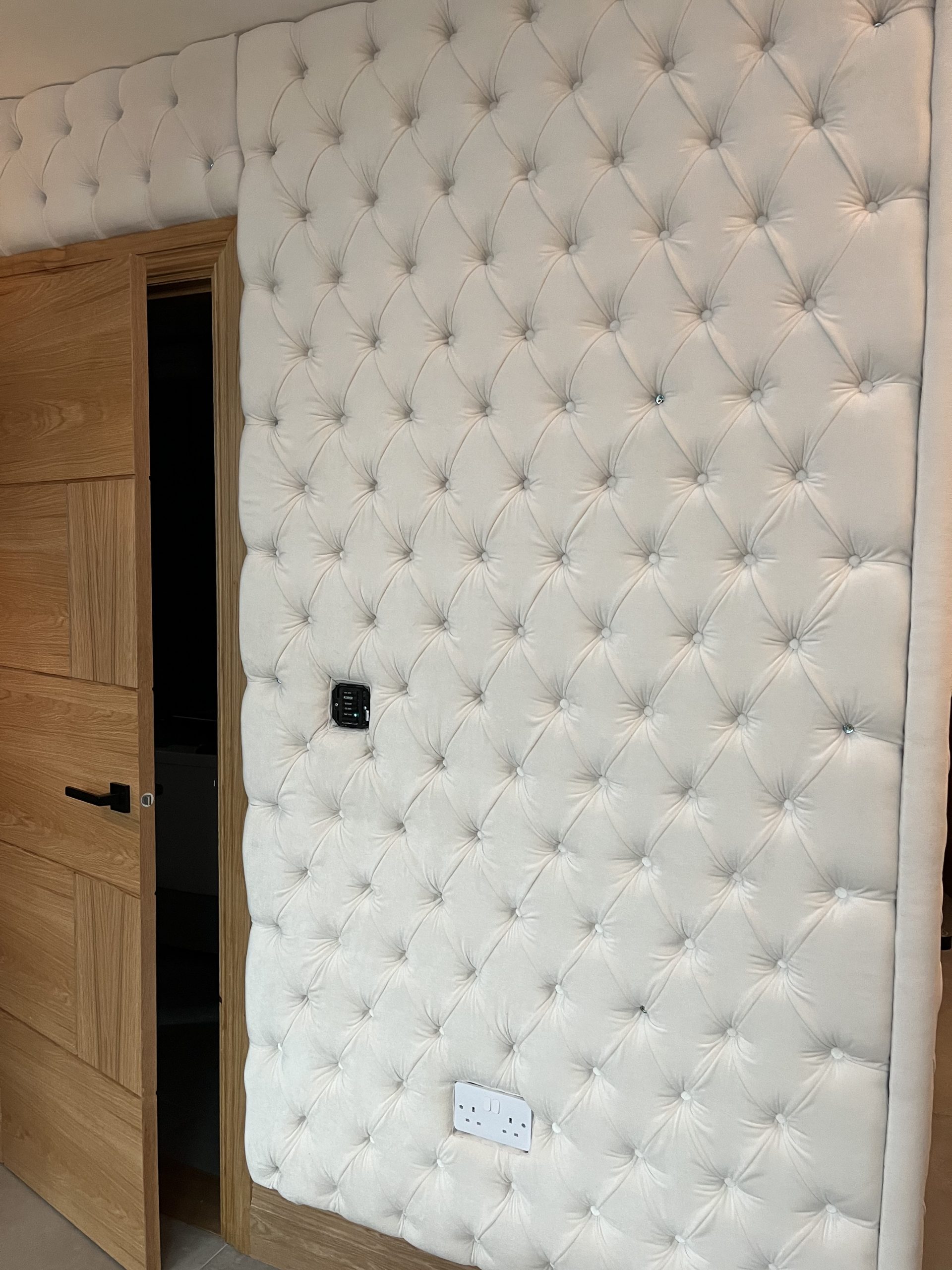 Tufted Bespoke Velvet Walls Twine Interiors ltd